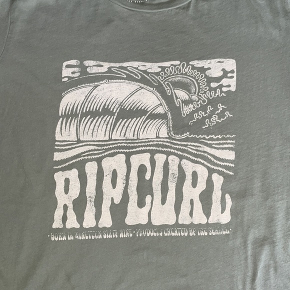 Rip Curl t shirt.  Soft cotton.  Large sage/olive green - Picture 2 of 3